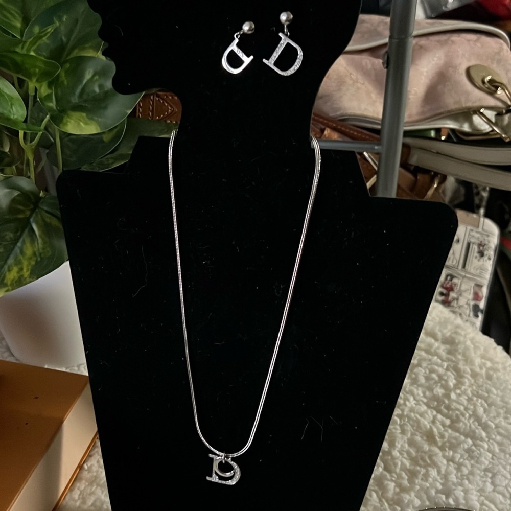 Christian Dior Jewelry Set Necklace with hook Earrings - Picture 1 of 5